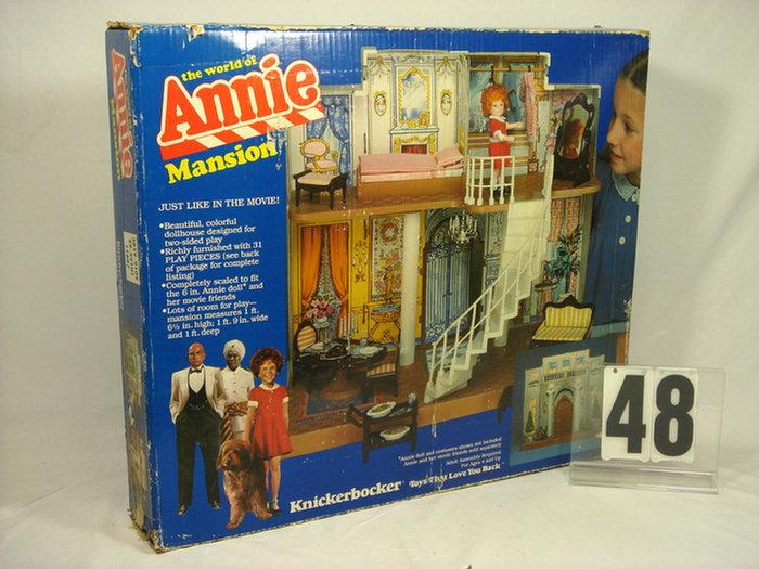 Appraisal: Knickerbocker Annie Doll Mansion in original box needs cleaning Estimate