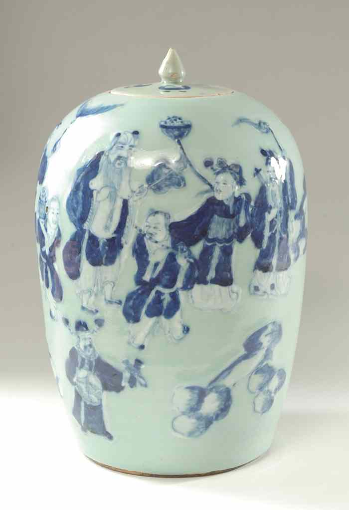 Appraisal: CH'ING DYNASTY CHINESE PORCELAIN COVERED JAR Hand painted in blue