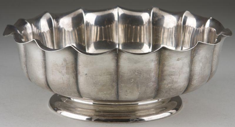 Appraisal: Reed Barton Sterling Center Bowl with fluted edge fully hallmarked