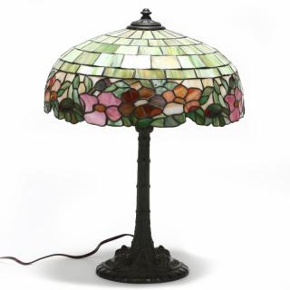 Appraisal: Vintage Stained Glass Table Lamp circa patinated bronze base with