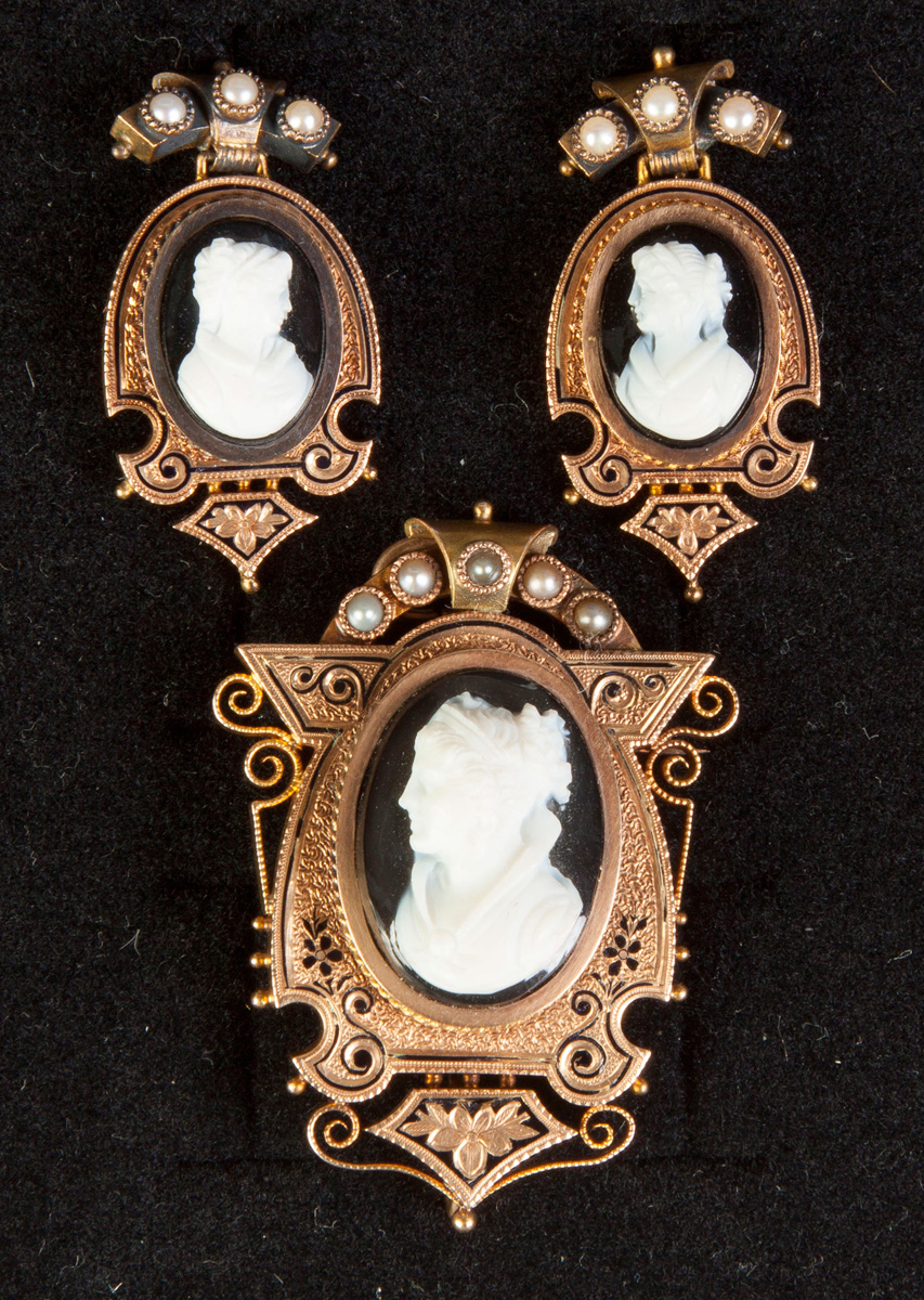 Appraisal: Victorian Cameo K Gold Seed Pearl Pin Earrings