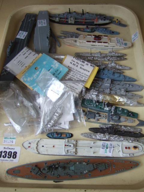 Appraisal: A quantity of hollow-cast lead toy boats including Triang H