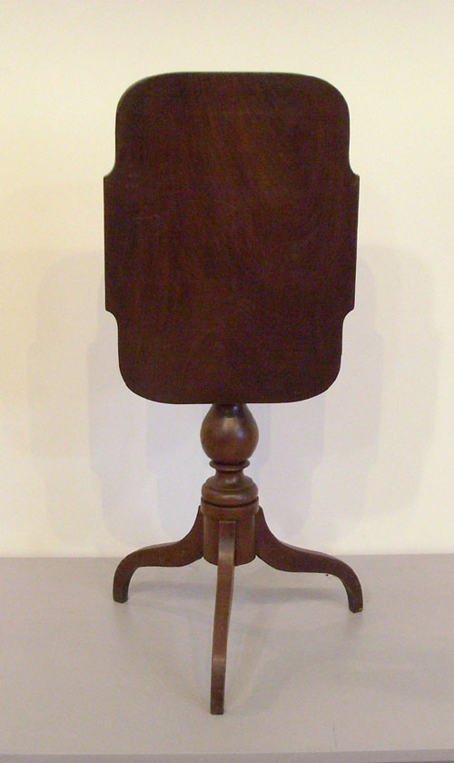 Appraisal: Federal mahogany candlestand th c x