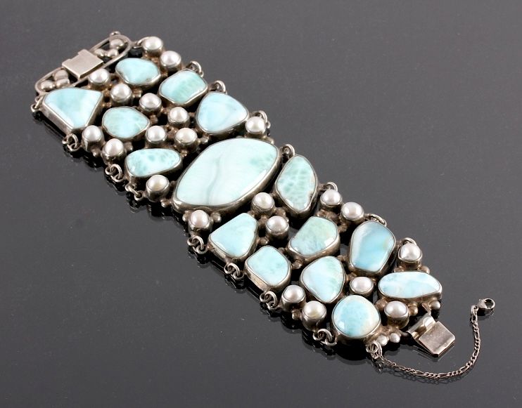 Appraisal: Sterling Silver and Larimar Bracelet This is a sterling silver