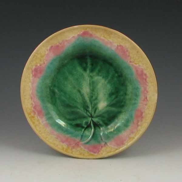 Appraisal: Majolica Etruscan Maple Leaf Plate marked Etruscan Majolica with GSH