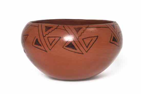 Appraisal: A Maricopa Redware Open Bowl circa with latch hook design