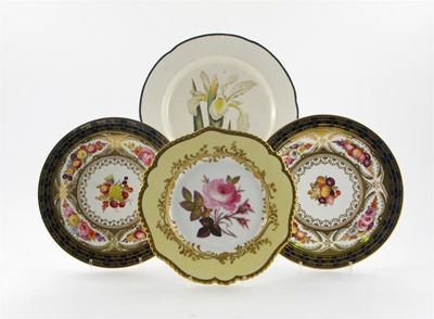 Appraisal: A pair of English porcelain plates each painted with five