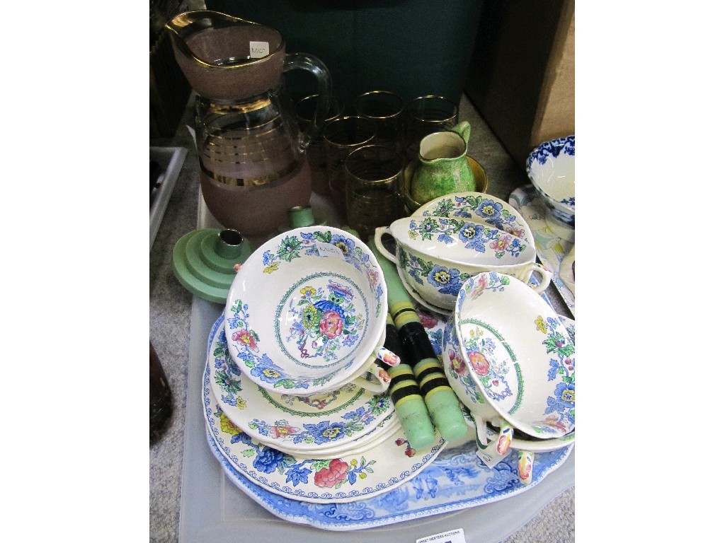 Appraisal: Tray lot of assorted items to include part set of