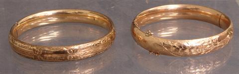 Appraisal: K gold shell bangle bracelet with another GF bangle Estimate