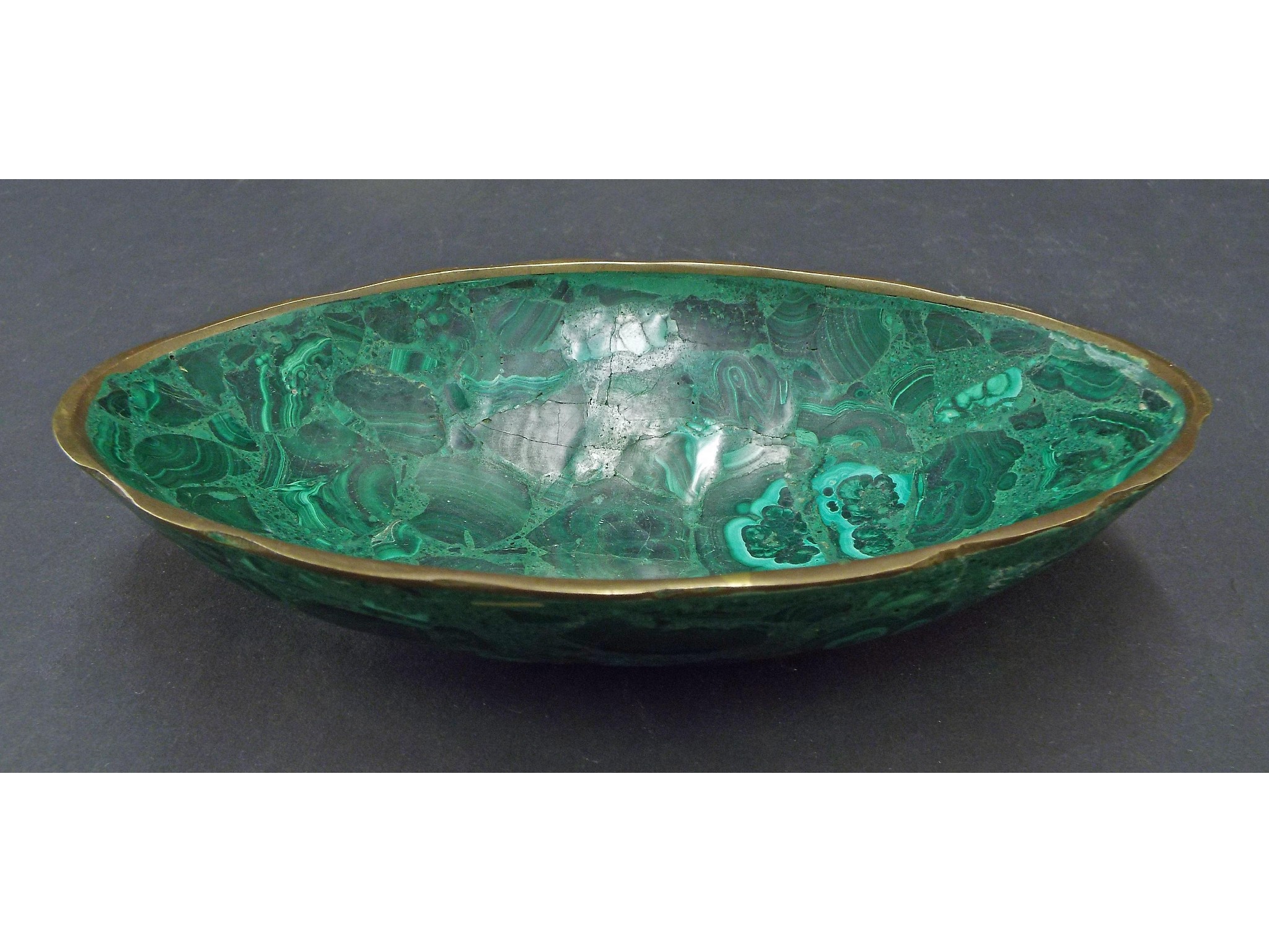 Appraisal: Interesting wavy rimmed malachite applied oval bronze dish long