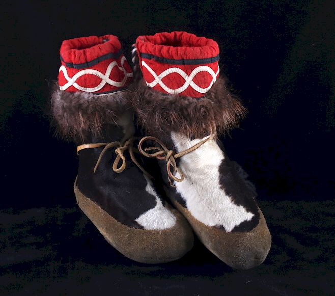 Appraisal: Alaskan Inuit Eskimo Caribou Mukluks This is a pair of