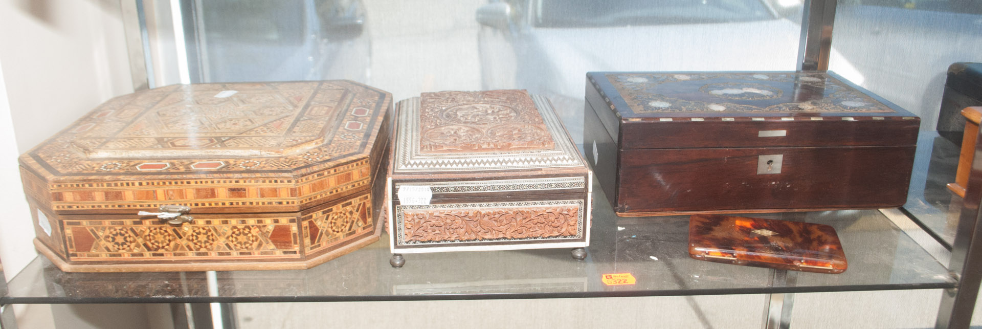 Appraisal: Four decorative boxes Undernumber