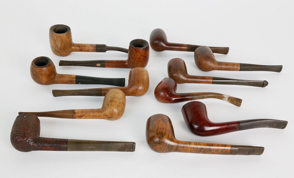 Appraisal: Collection of Vintage Wooden Pipes Collection of Vintage Wooden Pipes