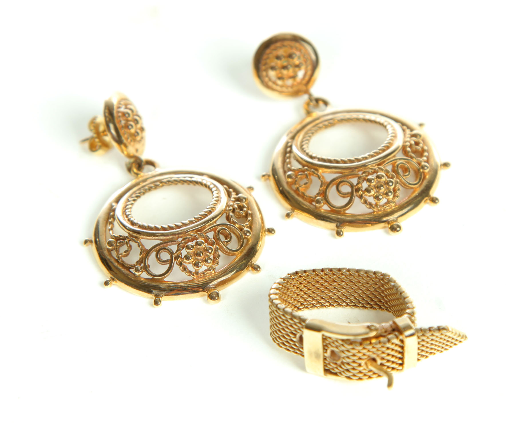 Appraisal: ETRUSCAN REVIVAL EARRINGS AND MESH BUCKLE RING Twentieth century K