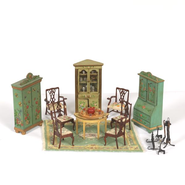 Appraisal: VINTAGE DOLL HOUSE GREEN PROVINCIAL FURNITURE ROOM Doll house green