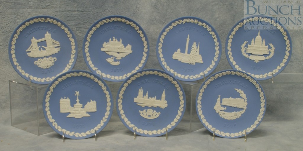 Appraisal: Wedgwood blue Jasper Christmas plates Trafalgar Square Piccadilly Circus St