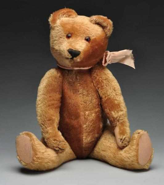 Appraisal: Early Aetna Teddy Bear Description Circa to Five claws Condition