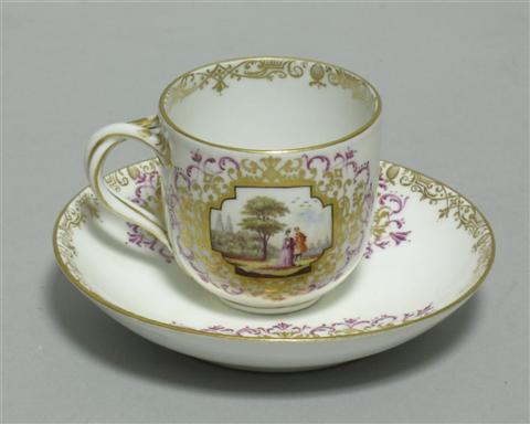 Appraisal: MEISSEN TEA CUP AND SAUCER