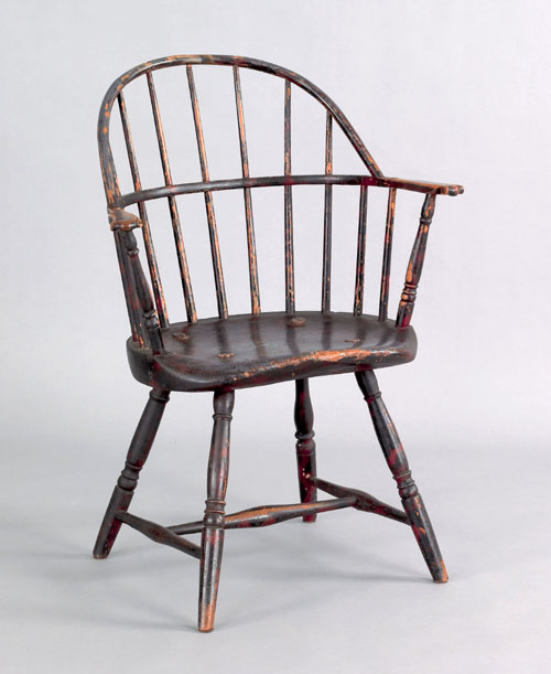 Appraisal: New England sackback windsor armchair ca with knuckle arms retaining