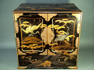 Appraisal: A late th early th century Japanese lacquer table cabinet