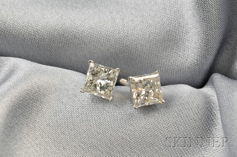 Appraisal: Diamond Earstuds each set with a princess-cut diamond approx total