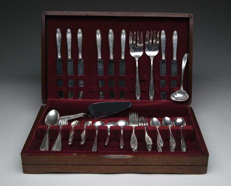 Appraisal: -PIECE STERLING FLATWARE SET BY INTERNATIONAL IN THE PRELUDE PATTERN