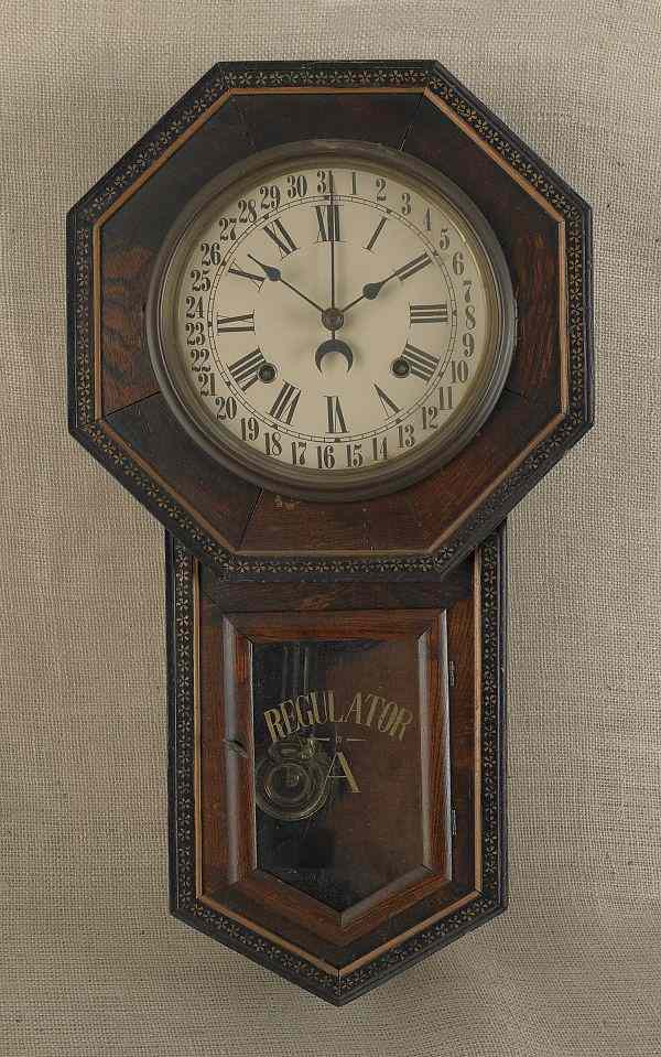 Appraisal: Oak regulator clock late th c h