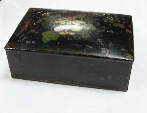 Appraisal: An instantaneous light box japanned and painted with flowers rectangular