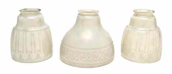 Appraisal: Three Steuben Calcite Shades comprising a pair and a single