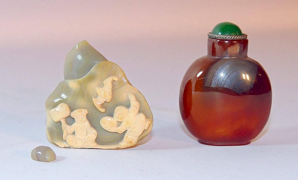 Appraisal: Two Agate Snuff Bottles Two agate snuff bottles The first