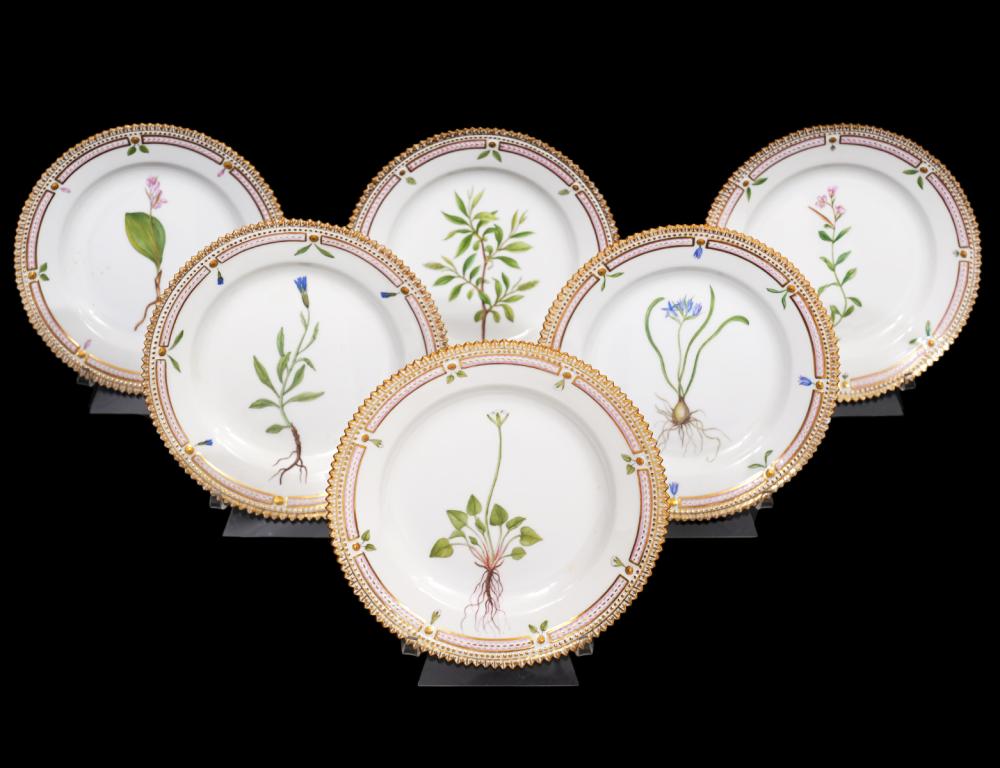 Appraisal: FLORA DANICA DESSERT PLATES Flora Danica Dessert Plates Royal Copenhagen