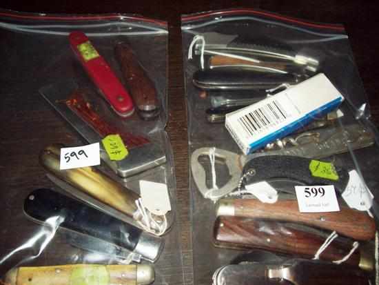 Appraisal: A LARGE COLLECTION OF EIGHTEEN COLLECTABLE POCKET KNIVES CIRCA 'S