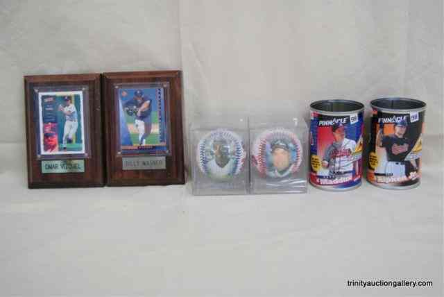 Appraisal: Major League Baseball Sports Collectibles lookThis is for Major League