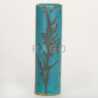 Appraisal: FONG CHOW ALFRED UNIVERSITY Tall cylindrical vase in teal with