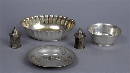 Appraisal: GROUP OF FIVE TIFFANY CO SILVER TABLE ARTICLES Comprising a