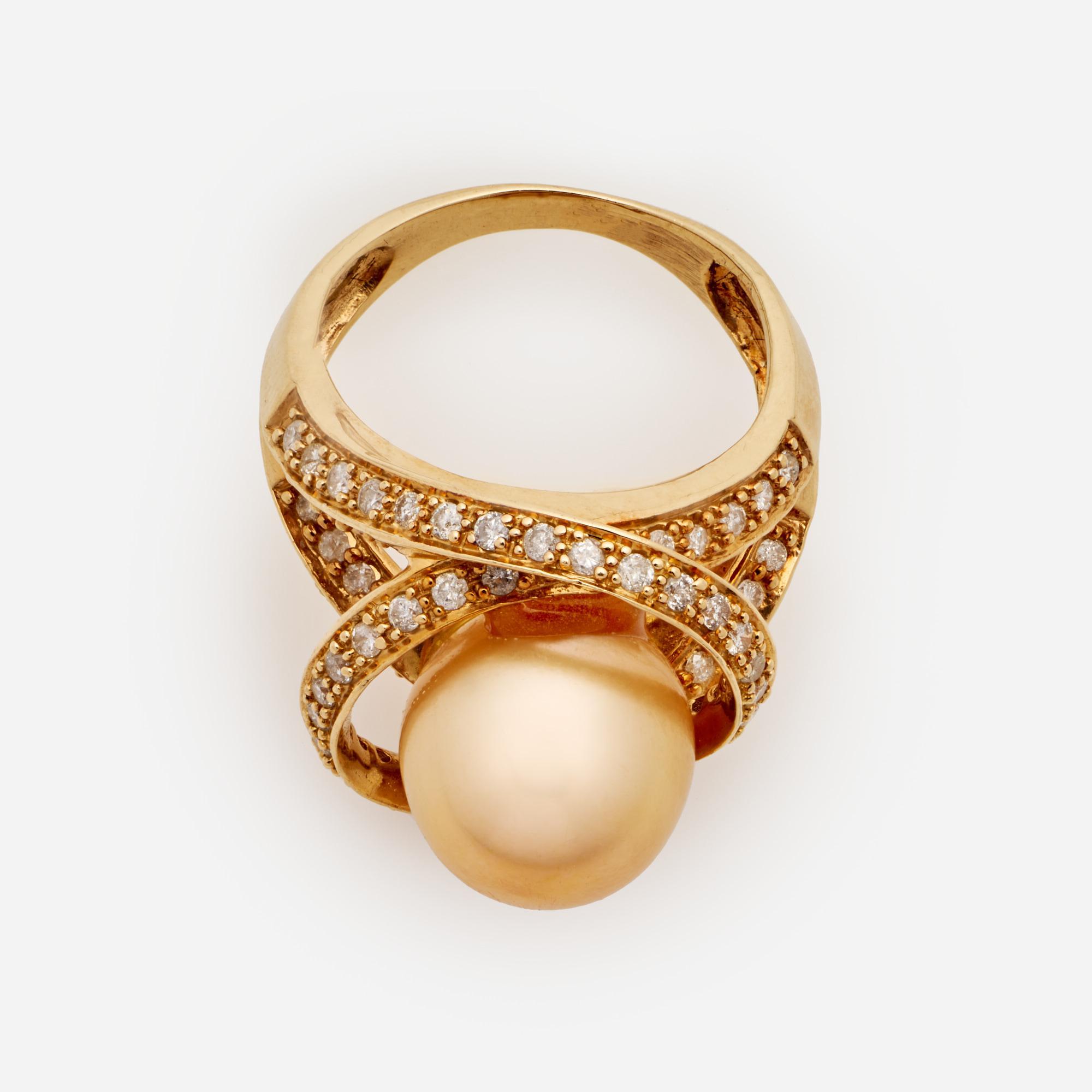 Appraisal: SOUTH SEA CULTURED PEARL DIAMOND RING IN K PJS A