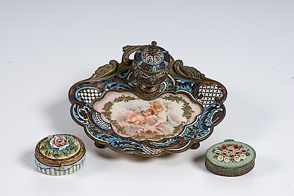 Appraisal: MICROMOSAIC HINGED PILL BOX AND INKWELL English late th century