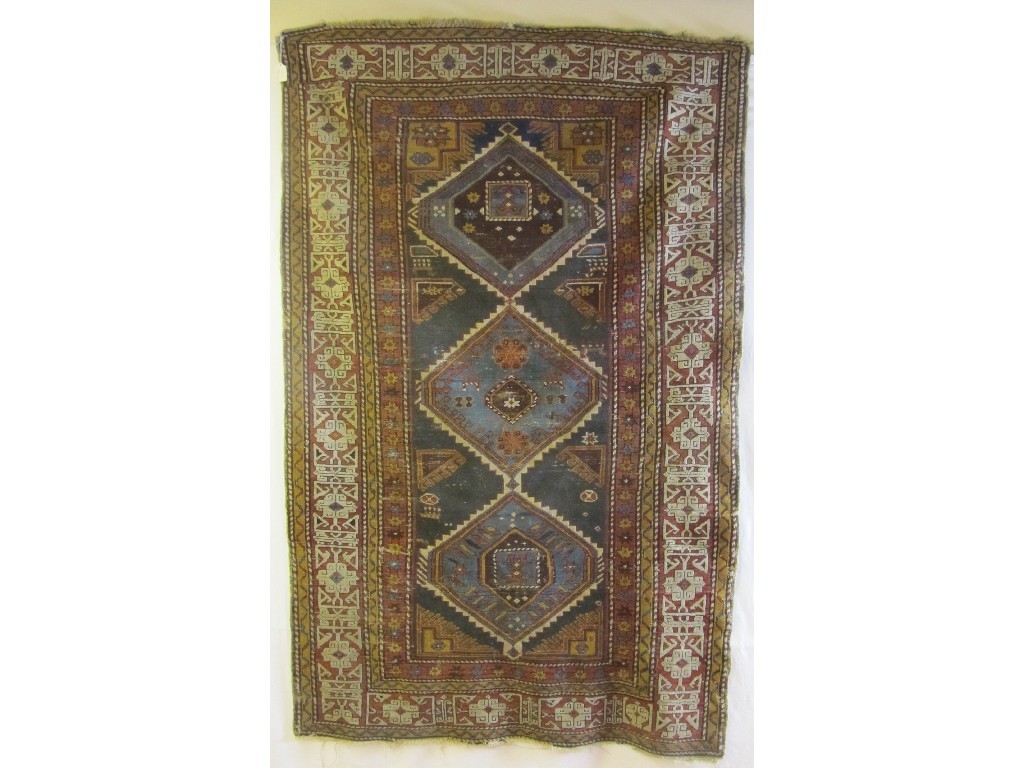 Appraisal: A Turkish Kuba hand knotted floor rug x cm