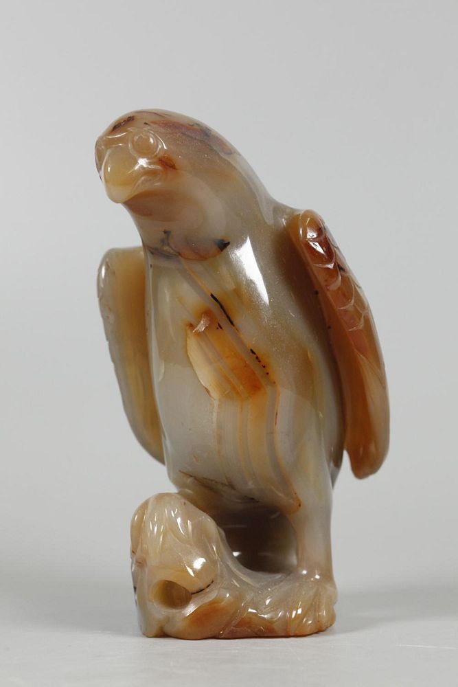 Appraisal: Chinese agate bird in H Notice to bidders Condition reports