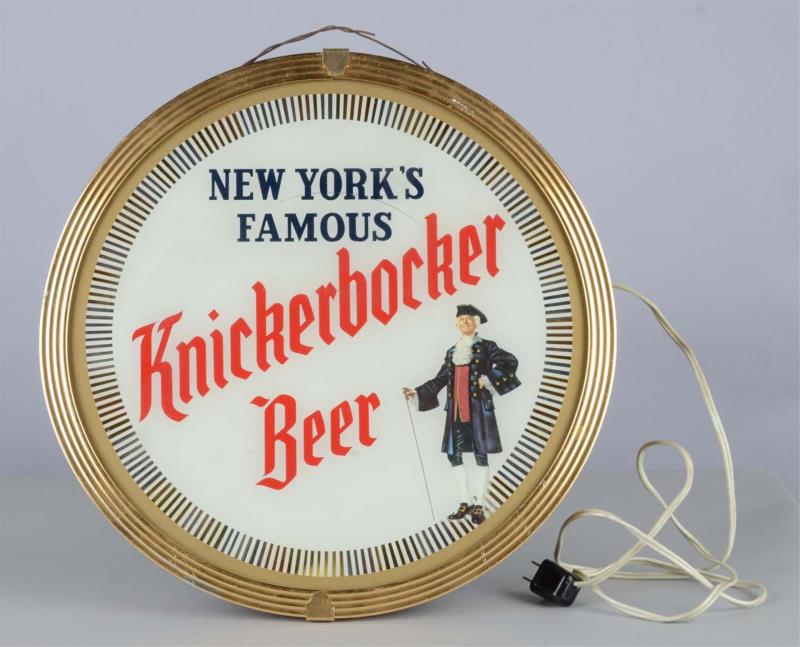 Appraisal: Round Knickerbocker Beer Hanging Spinner Sign This lighted advertising sign