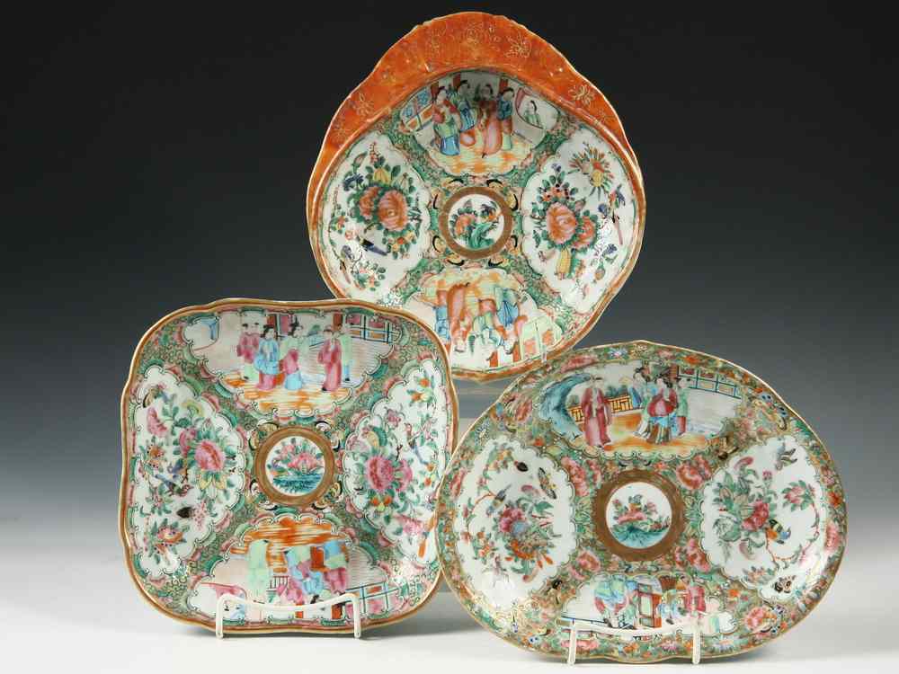 Appraisal: PC LOT OF ROSE MEDALLION CHINA - Mid th c