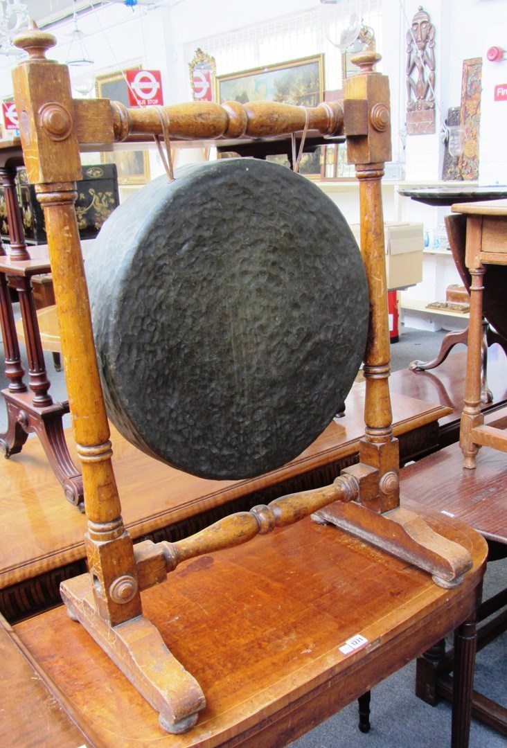 Appraisal: A Victorian oak gong stand on a square and turned