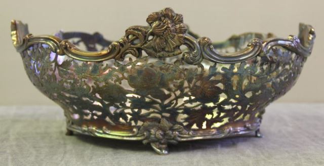 Appraisal: STERLING Pierced Floral Center Bowl With beautiful floral motif to