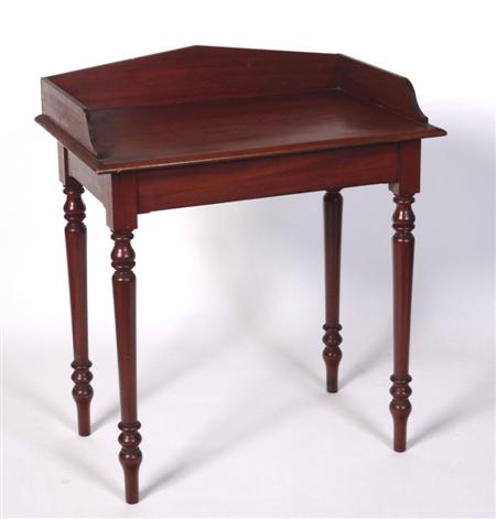 Appraisal: SMALL VICTORIAN MAHOGANY SIDE TABLE LATE TH CENTURY the three