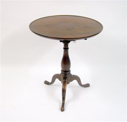 Appraisal: Queen Anne style mahogany tea table The circular top with