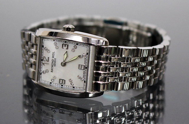 Appraisal: RAYMOND WEIL LADIES WRISTWATCH the rectangular mother of pearl dial