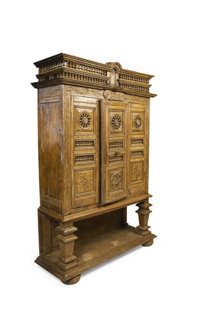 Appraisal: FRENCH PROVINCIAL OAK CUPBOARD ON STAND TH CENTURY the galleried