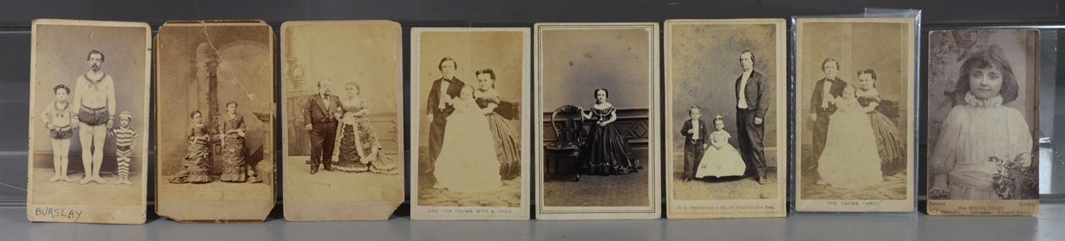 Appraisal: Ephemera lot carte de visites circus performers Tom Thumb Commodore