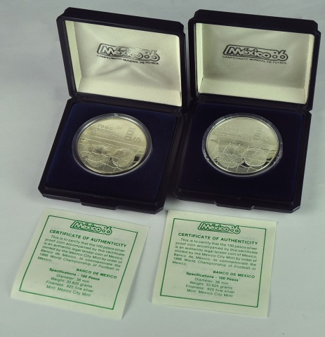 Appraisal: Two Mexican Futbol Pesos CoinsBoth are oz coins of silver