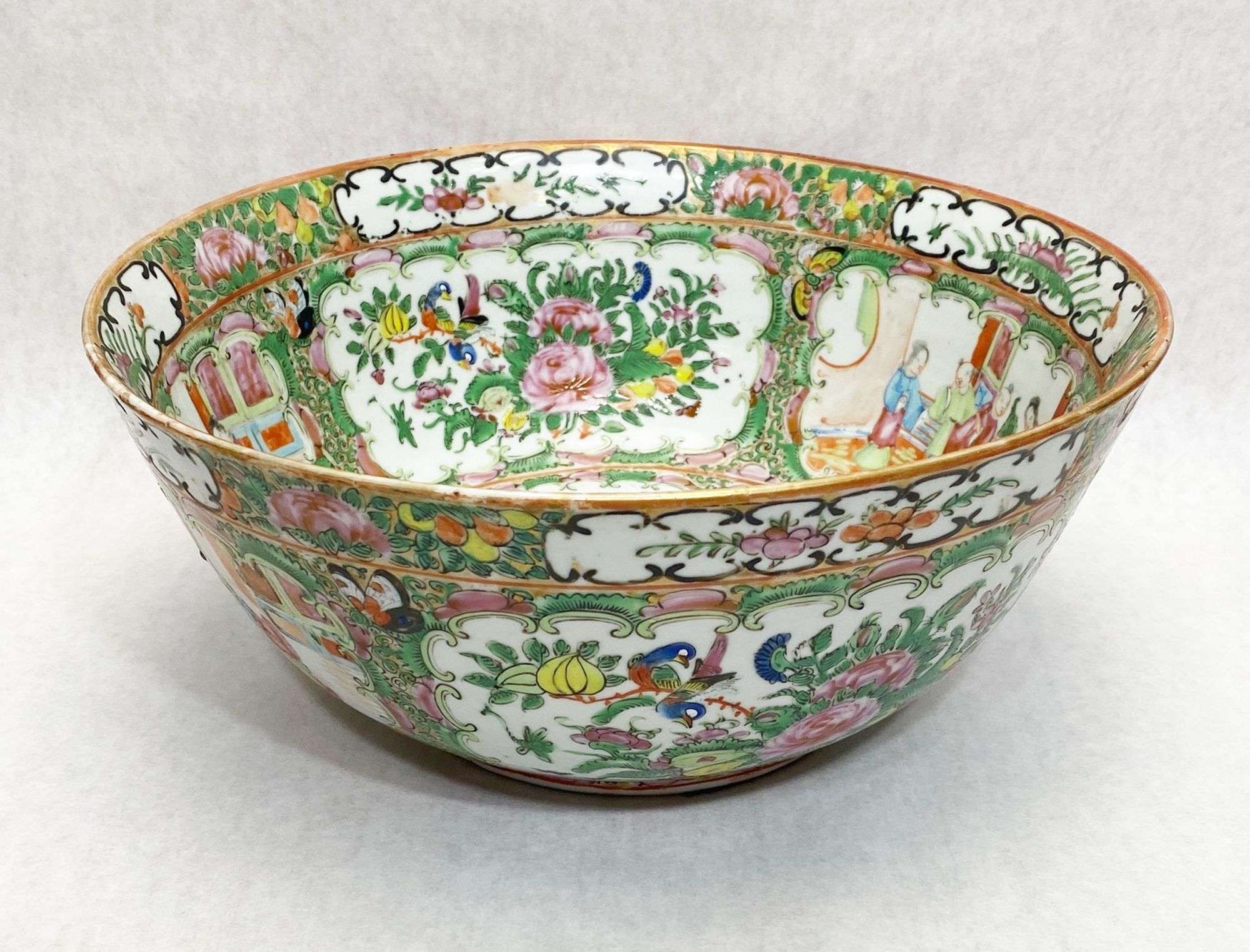 Appraisal: Chinese Export Rose Medallion Large Bowl thc wide tall Condition